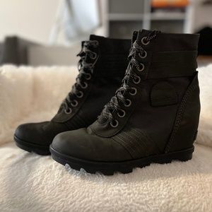 ❌SOLD❌ Sorel Wedges